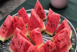 带你吃瓜的重庆视频,带你吃瓜重庆，感受麻辣风情