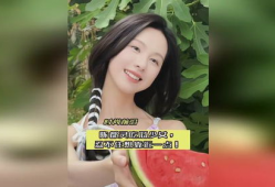 万嘉欣吃瓜少女是谁呀视频,网络红人的崛起之路