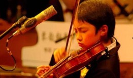 小提琴老师吃瓜视频大全,趣味横生的教学瞬间