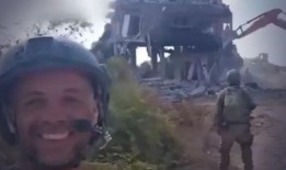 吃瓜遭枪击流弹视频,视频记录惊魂一幕