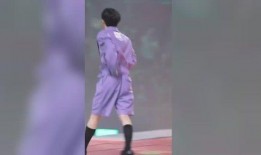 美娜奥运现场吃瓜视频,揭秘赛场幕后趣闻