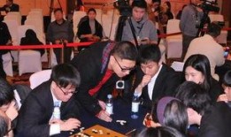 混双冠军颁奖仪式视频吃瓜,甜蜜瞬间，瓜味十足！