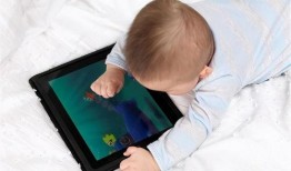 小孩吃挂藤瓜视频播放,视频播放引网友热议