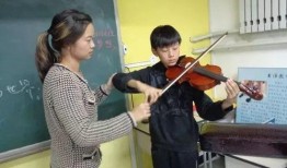 小提琴老师吃瓜视频大全,趣味横生的教学瞬间