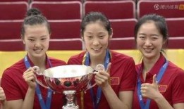 混双冠军颁奖仪式视频吃瓜,甜蜜瞬间，瓜味十足！