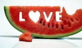 夏日吃瓜的剪纸怎么剪视频,瓜果飘香，剪纸艺术中的清凉一夏