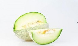 女人吃哈密瓜丰胸吗视频,哈密瓜丰胸真相，女人吃哈密瓜真的能丰胸吗？