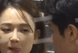 夜晚吃瓜吐舌头视频,吃瓜吐舌头的欢乐瞬间