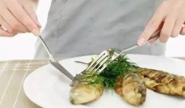 吃八瓜鱼软糖视频,甜蜜滋味，趣味无限，视频揭秘