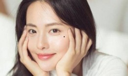 王佳怡视频吃瓜是真的吗,真相揭秘