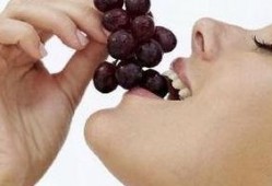 宝宝吃葡萄瓜视频大全集