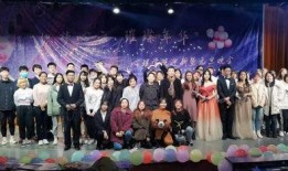 山东迎新晚会吃瓜视频播放,揭秘幕后精彩瞬间