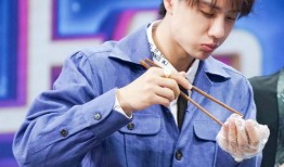 王一博吃瓜少年视频,揭秘娱乐圈幕后故事