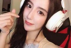 美女吃瓜自拍图片视频网站,揭秘美女吃瓜自拍的风潮与魅力