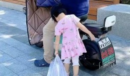 小棉袄吃瓜视频直播回放,精彩瞬间回顾