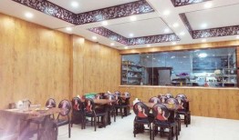 吃瓜女装酒店大厅视频,吃瓜群众女装视频引发热议