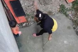 女子吃瓜被棍子砸死视频,悲剧引发社会关注