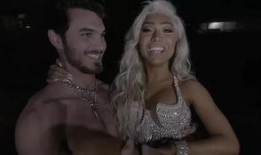 吃瓜男美妆博主视频下载,潮流美妆教程大公开