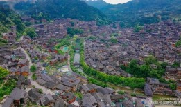 长垣苗寨吃瓜事件视频,一场引发热议的乡村奇观