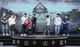 吃瓜大哥出场视频,视频瞬间引爆网络