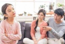 小孩吵架大人吃瓜视频播放,大人“吃瓜”成现场焦点