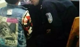 警察抓吃瓜孩子下集视频,真相大白，网友热议不断