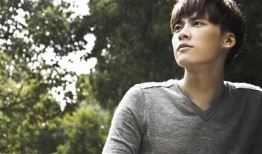 李易峰直播明星吃瓜视频,明星吃瓜背后的故事