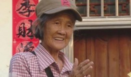 国外看中国人吃瓜视频,揭秘网络热点的国际影响力