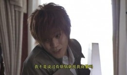 男子突然吃瓜视频,吃瓜视频走红网络，引发网友热议