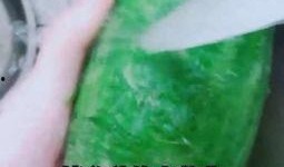 甘瓜又脆又甜怎么吃视频