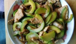 角瓜怎么吃才能好吃呢视频,解锁角瓜多种吃法