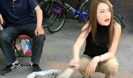 搞笑吃瓜阿姨视频大全集,欢乐视频大盘点