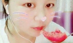 吃小瓜的主播有哪些呢视频,揭秘网络红人的瓜田秘境