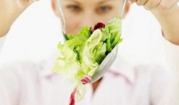 吃瓜勾脖子的视频素材,网络热门视频幕后故事揭秘