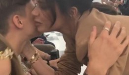 文安小七吃瓜视频最新,揭秘娱乐圈最新热点事件