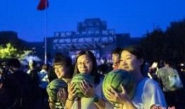 吃瓜群众现身视频,揭秘热门事件幕后真相