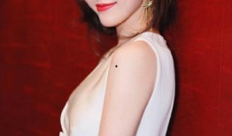 吃瓜背刺张婷婷视频播放,揭秘背后真相