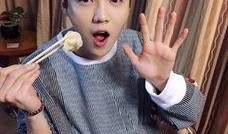 石凯吃向日葵瓜视频,趣味横生美食体验