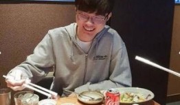 株洲李哥吃瓜事件视频,一场网络热议的街头冲突瞬间