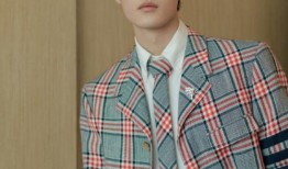 肖战和罗云熙吃瓜视频,娱乐圈幕后故事大揭秘